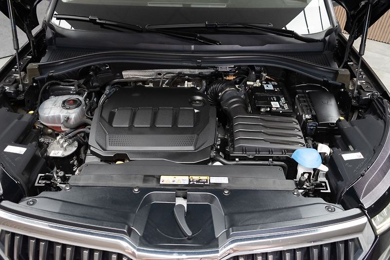Škoda Kodiaq TDI 147kW L&K*TAŽNÉ*DPH*ČR 1.M - fotka 41 z 49