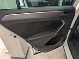 Volkswagen Tiguan 2.0 TDI 4X4 R-LINE - náhled 23
