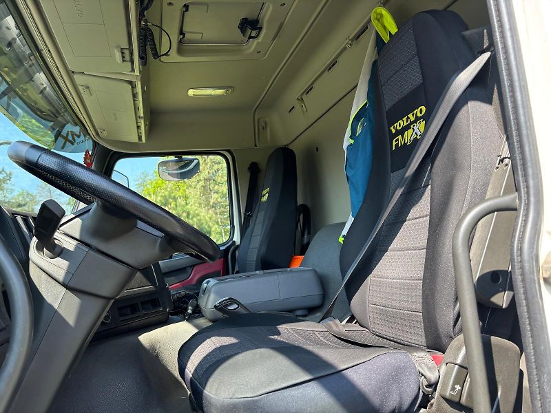Volvo FM (2014) Stk 5-27 nove pneu   - fotka 7 z 10
