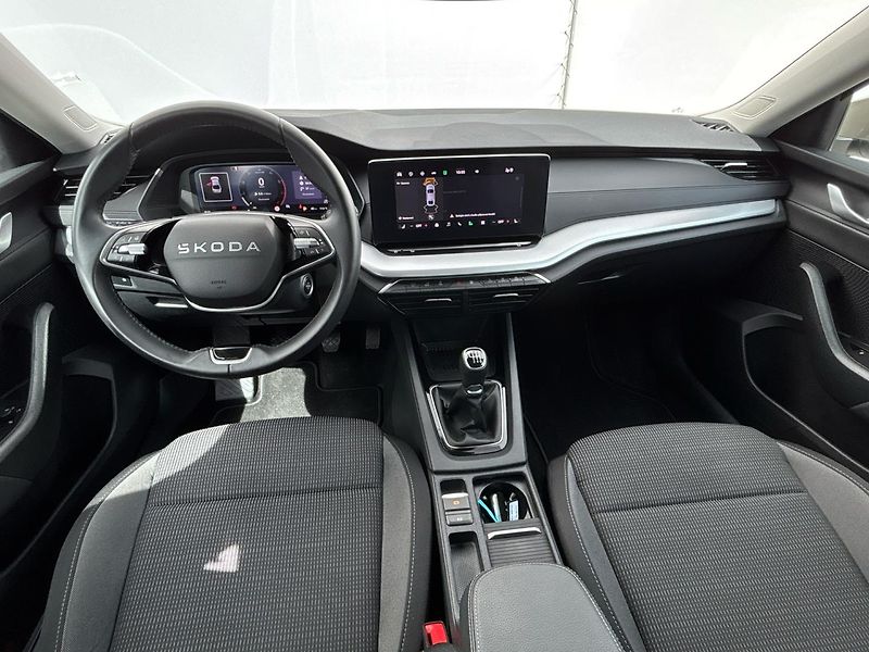 Škoda Octavia Selection - fotka 5 z 27