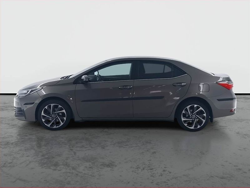 Toyota Corolla (2017) Style 1.6 Valvematic, Automat - fotka 3 z 19
