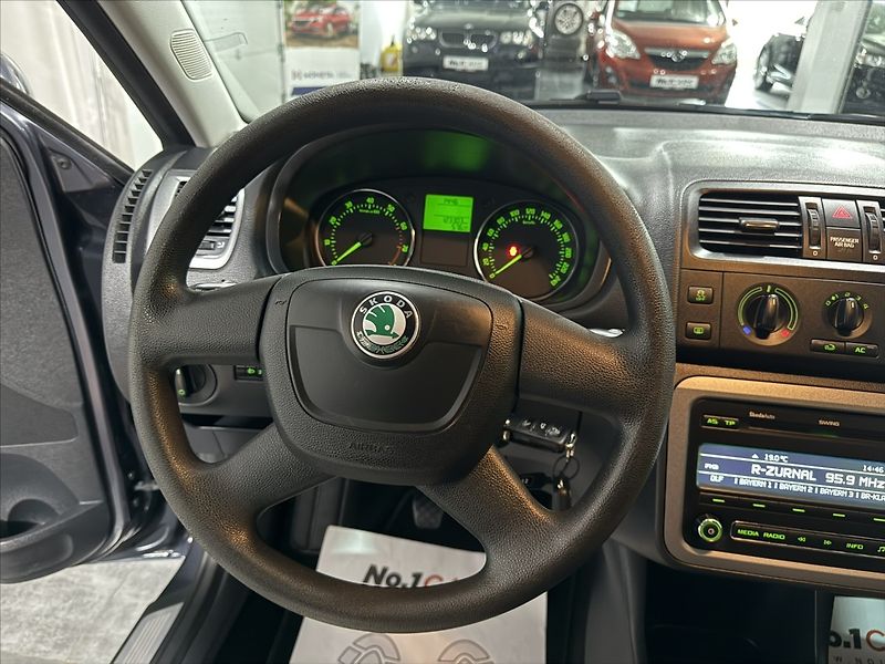 Škoda Fabia 1,2   TSI TEMPOMAT TAŽNÉ - fotka 7 z 22