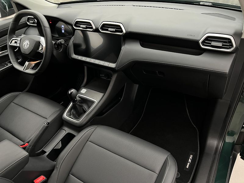 MG ZS 1.5 ICE ELEGANCE CZ 1.maj. - fotka 21 z 38