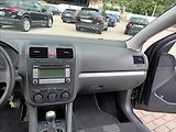 Volkswagen Golf 1,6 MPI,75KW,VÝHŘEV,DIGIKLIMA - náhled 13