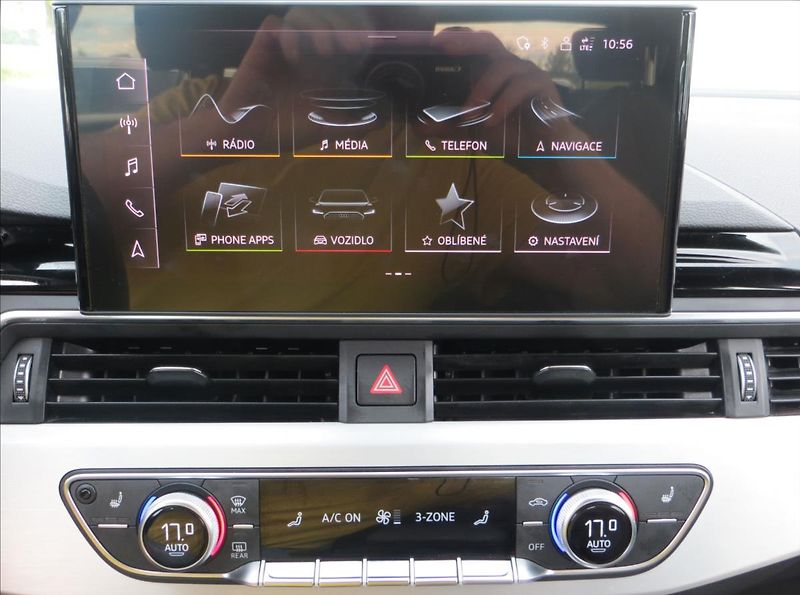 Audi A4 Avant 3,0 TDI 210kW S line qua - fotka 22 z 31