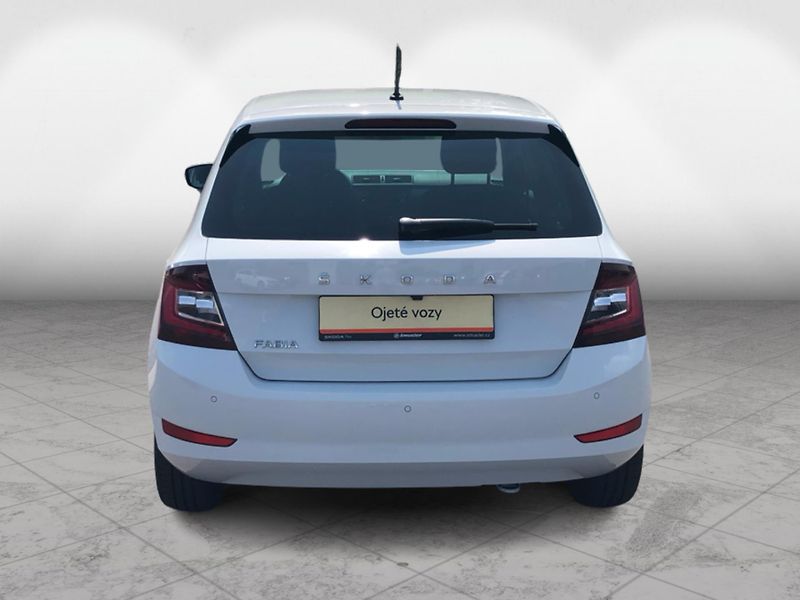 Škoda Fabia 1,0TSi 70kW STYLE PLUS - fotka 9 z 27