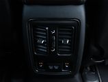 Jeep Grand Cherokee (2020) Overland 3.0 CRD - náhled 26