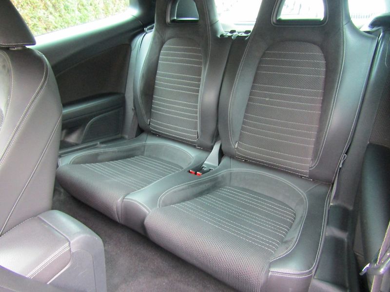 Volkswagen Scirocco (2009) 2.0 TDI 103kW TOP QUALITY - fotka 19 z 33