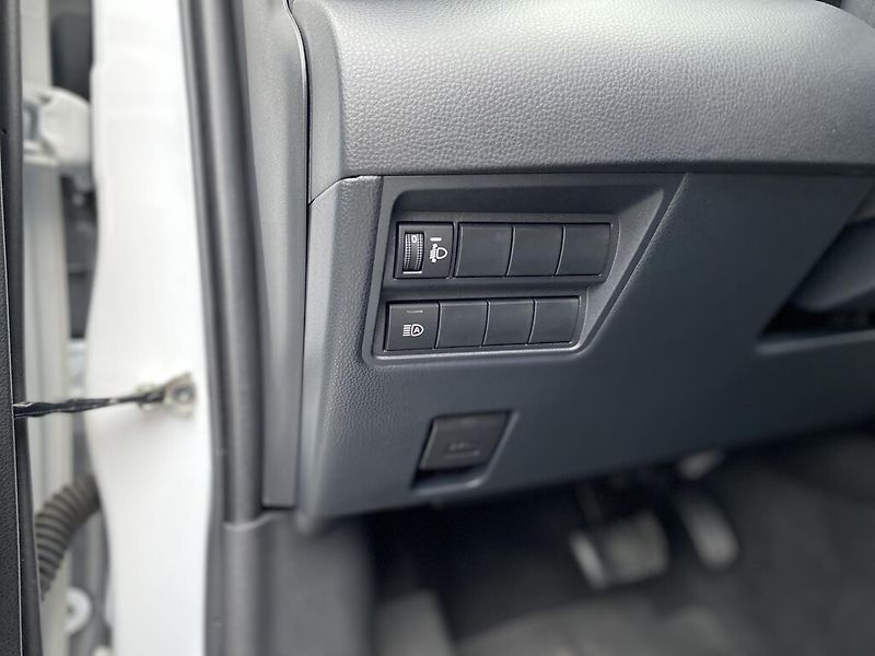 Mazda 2 1,5 Hybrid 68 kW Prime-Line - fotka 12 z 36