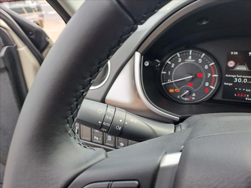 Suzuki Vitara (2026) 1,4 BoosterJet Premium - fotka 14 z 21