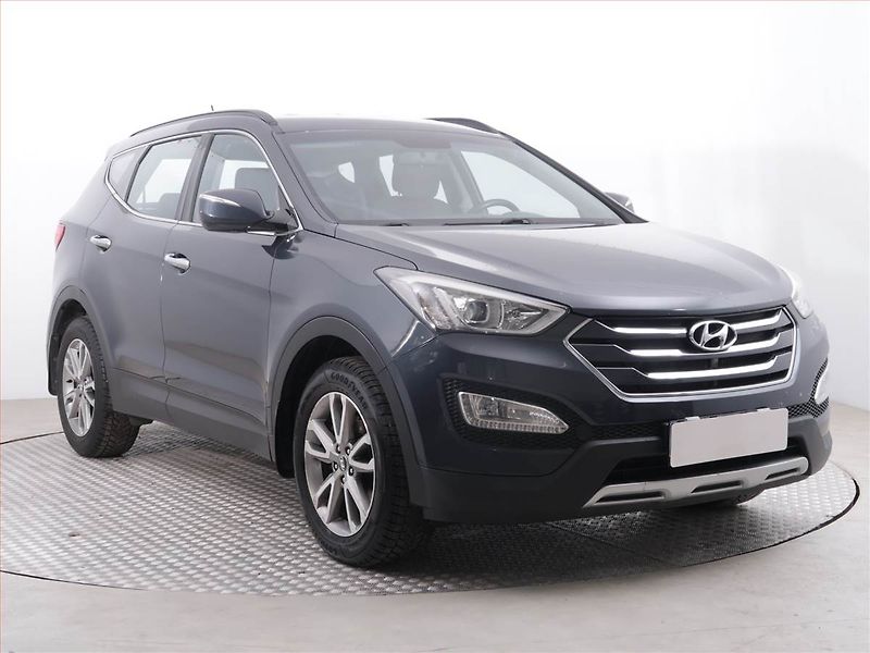 Hyundai Santa Fe (2013) 2.2 CRDi, 4X4, Tempomat - fotografie inzerátu