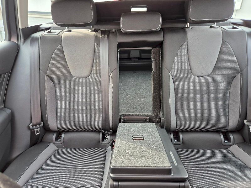 Škoda Octavia (2025) Selection 1.5TSi 110kW 6°manuá - fotka 22 z 30