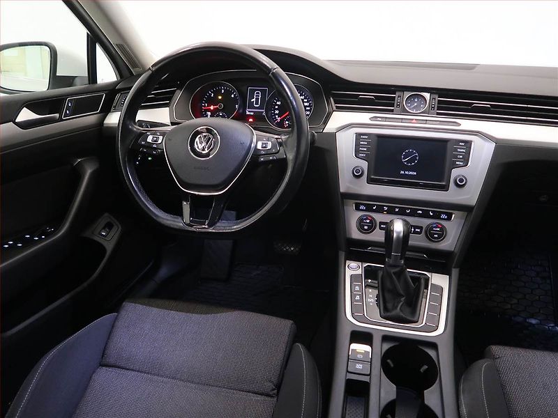 Volkswagen Passat (2015) Comfortline 2.0 TDI, Automat - fotka 7 z 12