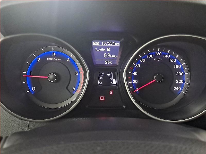 Hyundai i30 (2013) 1.6 CRDi, Serv.kniha, Tempomat - fotka 11 z 18