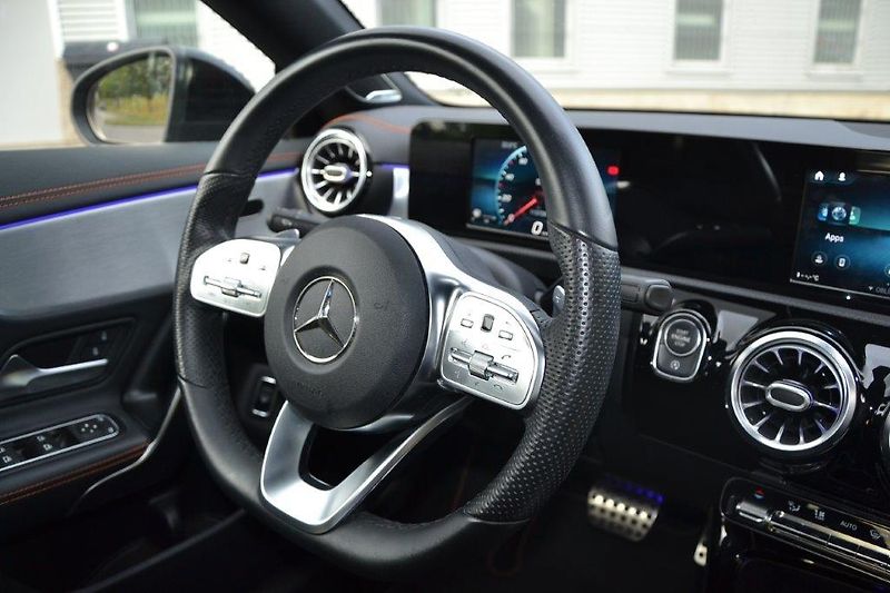 Mercedes-Benz CLA 180 d Edition 1 AMG - fotka 25 z 56