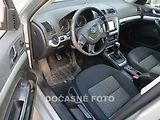 Škoda Octavia (2009) 1.9 - náhled 2
