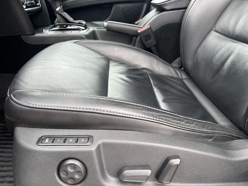 Škoda Superb 2.0TDi 125kw DSG NAVI KŮŽE ALU - fotka 11 z 46