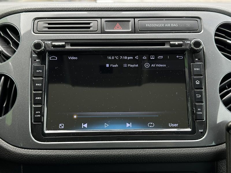 Volkswagen Tiguan 2.0TDi 4Motion DSG 140PS Tempo - fotka 25 z 42