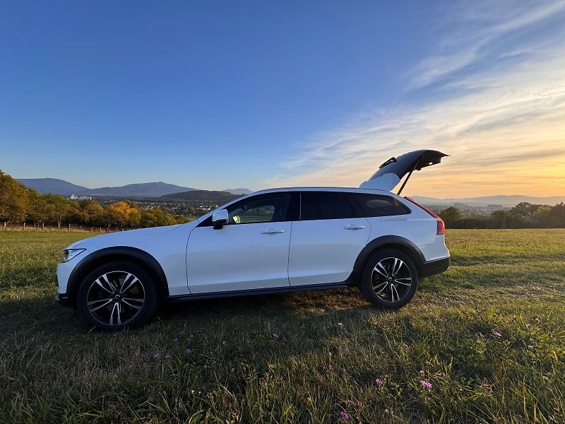 Volvo V90 (2021) Cross Country - fotka 13 z 17