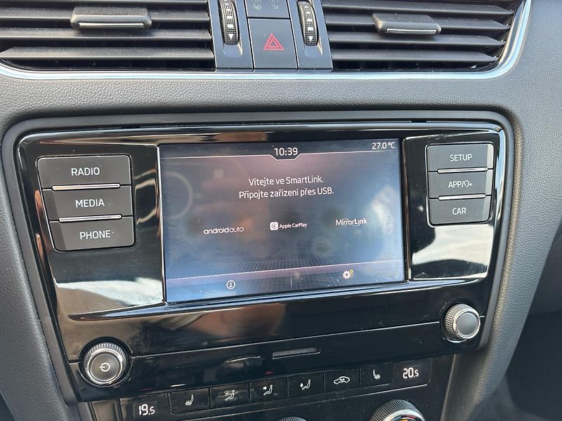 Škoda Octavia 1.4 TSI 110kW Trumf - fotka 24 z 26