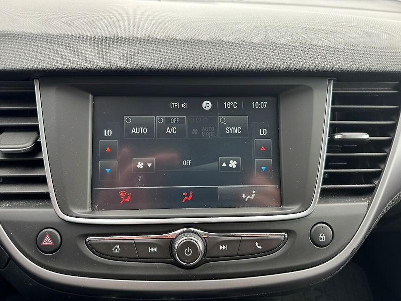 Opel Crossland X (2020) 1,2T (83k) 5MT - fotka 21 z 30