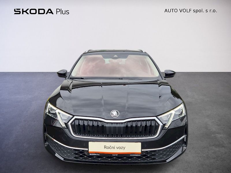 Škoda Octavia (2025) kombi Top Selection 1.5 TSI 11 - fotka 4 z 36