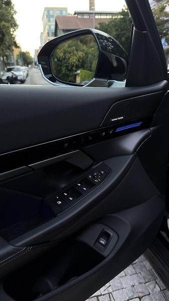 BMW Řada 5 (2025) - fotka 15 z 18