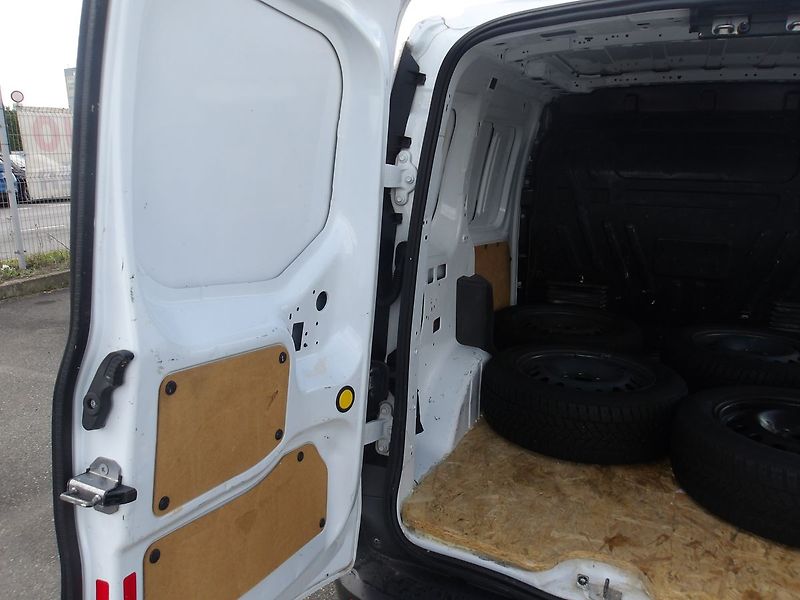 Ford Transit Connect 1,6TDCi NAJ.170000km !!! - fotka 21 z 34