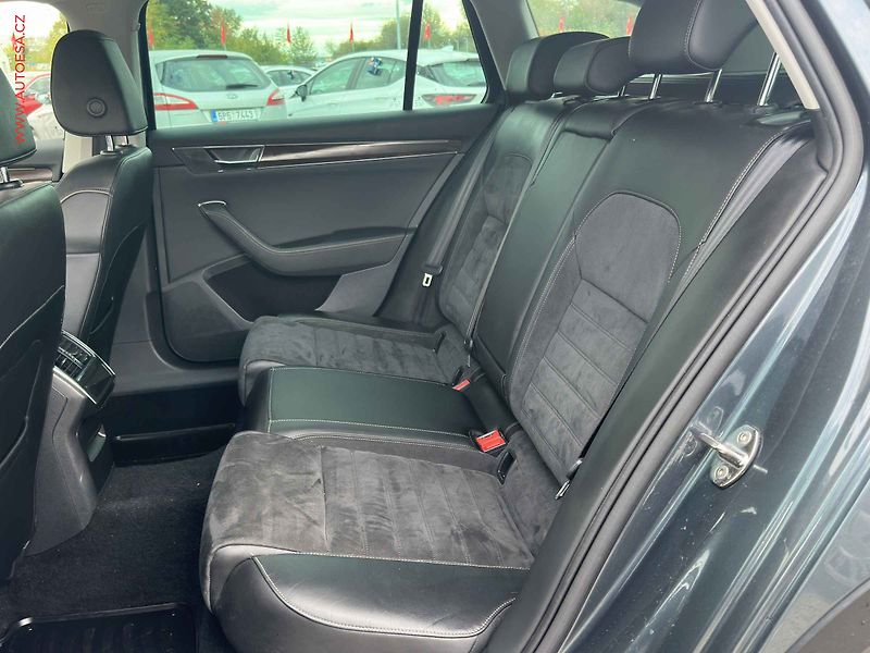 Škoda Superb (2021) 2.0TDi, ČR, Scout, DSG, LED - fotka 10 z 26