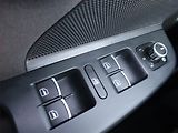 Volkswagen Golf (2012) Comfortline 2.0 TDI, Xenony - náhled 14