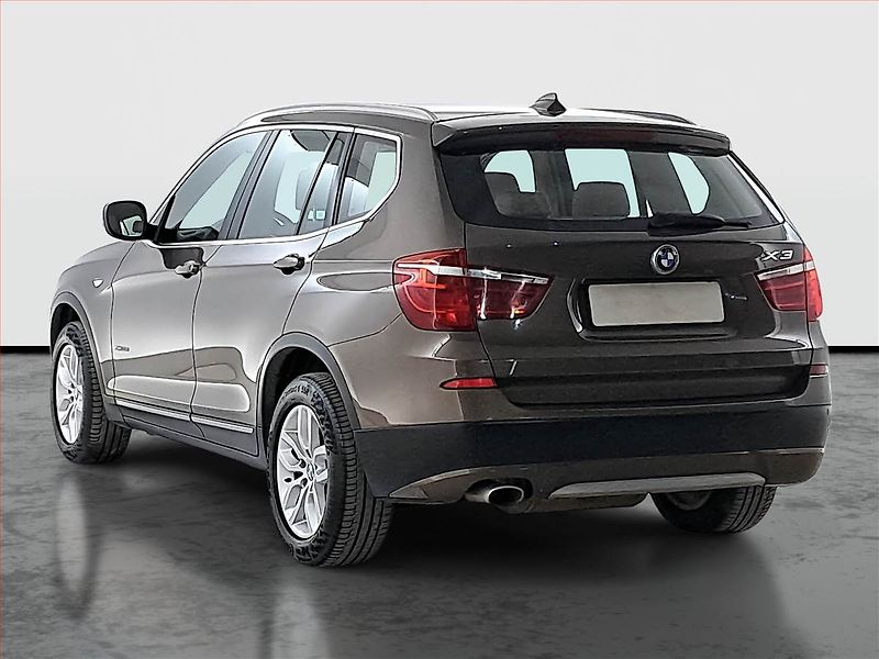 BMW X3 (2014) xDrive20d, 4X4, Automat, Kůže - fotka 4 z 21