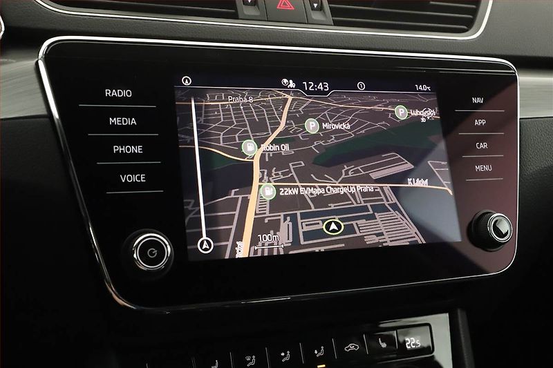 Škoda Superb (2022) Style 2.0 TDI - fotka 14 z 21