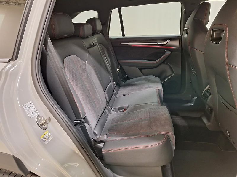 Škoda Kodiaq (2026) RS 2.0 TSI 195 kW  REZERVACE - fotka 22 z 31