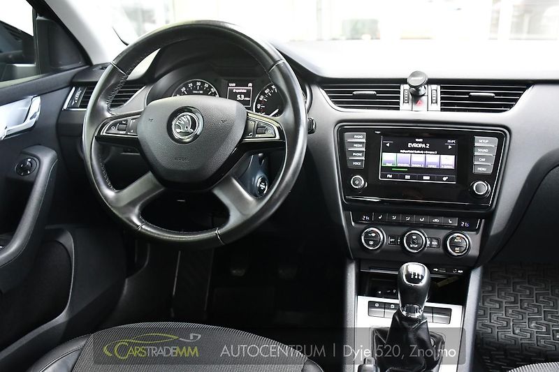 Škoda Octavia 2.0TDi PDC KESSY  - fotka 18 z 38
