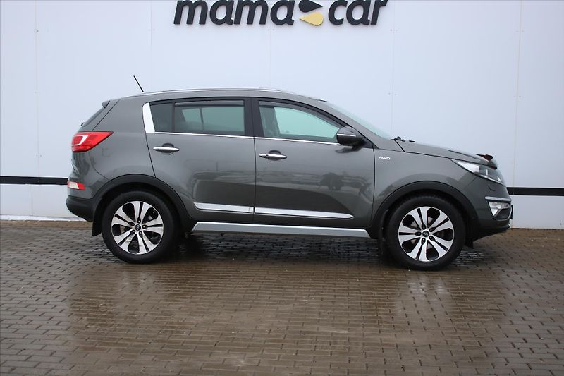 Kia Sportage 2.0 CRDI 135kW 4WD SERVIS. KN. - fotka 8 z 25