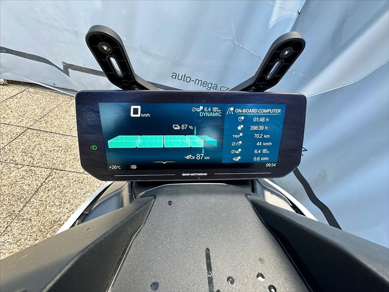 BMW CE 04 - fotka 8 z 26