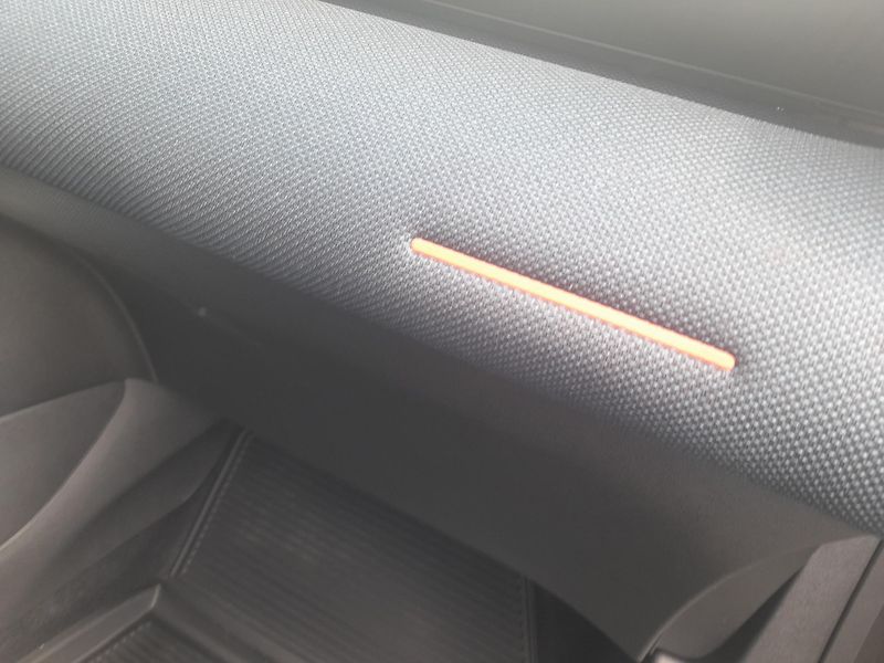 Citroën C5 Aircross (2026) PLUS Hybrid 145k Automatic - fotka 19 z 49