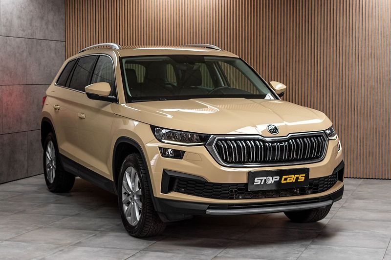 Škoda Kodiaq 2.0 TDI DSG*STYLE*ACC*DPH*ČR 1 - fotka 3 z 43