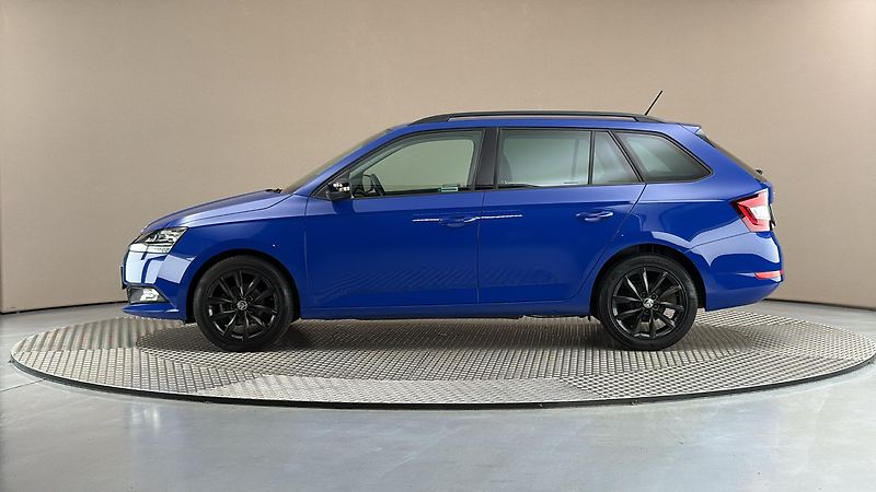 Škoda Fabia 1.0 TSI Black Combi - fotka 4 z 23