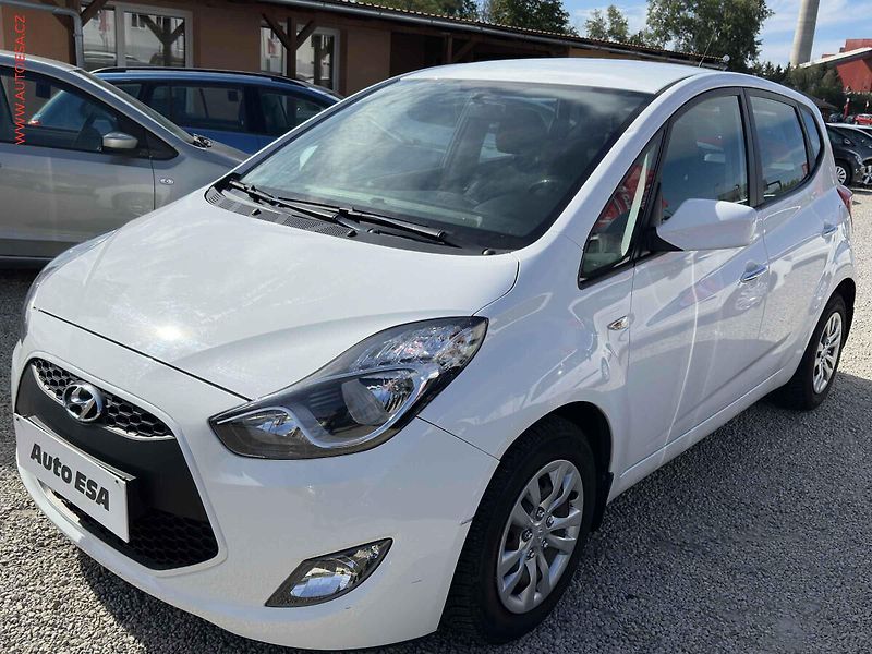 Hyundai ix20 (2017) 1.4i, 1.maj,ČR, Klima - fotka 3 z 19