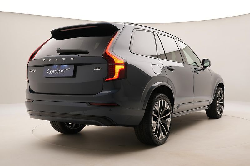 Volvo XC90 (2026) B5 AWD AUT DARK PLUS 7míst - fotka 12 z 70
