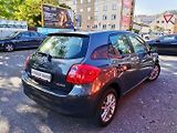 Toyota Auris (2009) 1.4VVTi 74kw ČR 5dv. Klima PDC - náhled 4