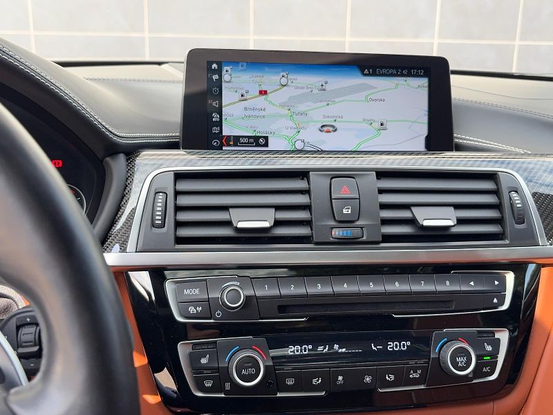 BMW Řada 4 440i xDrive Gran Coupé M 240kW - fotka 50 z 75