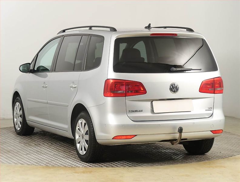 Volkswagen Touran (2014) 1.6 TDI, Serv.kniha, Navi - fotka 4 z 22