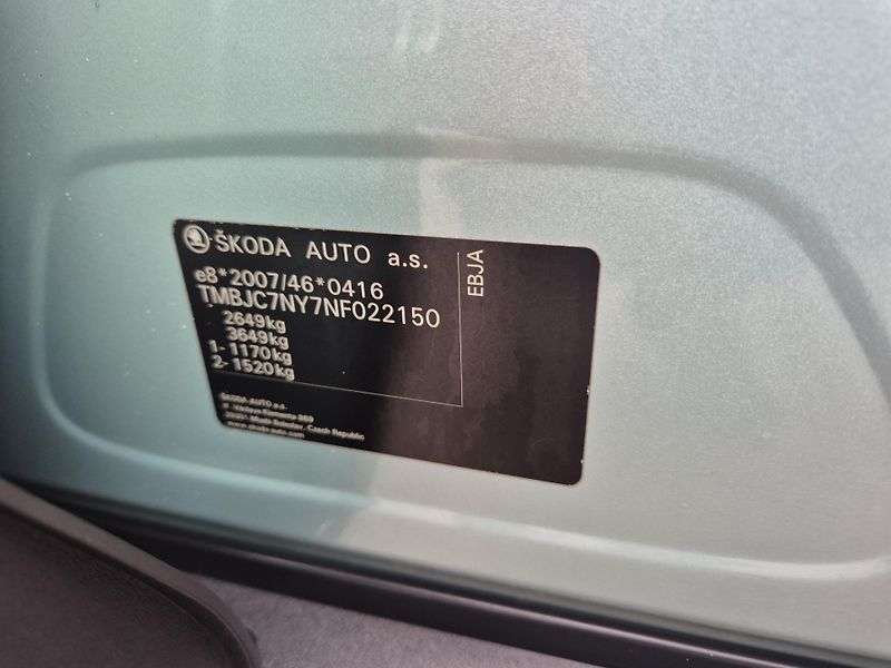 Škoda Enyaq 150kw, iV80 19ALU SOH 90% - fotka 42 z 44