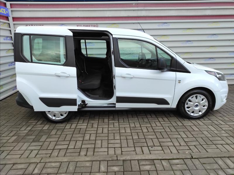 Ford Tourneo Connect 1,5TDCi Trend,ČR,1Maj,Temp. - fotka 8 z 28
