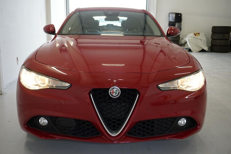 Alfa Romeo Giulia 2.0 TURBO 147kW, 66 000KM !!! - fotka 2 z 26