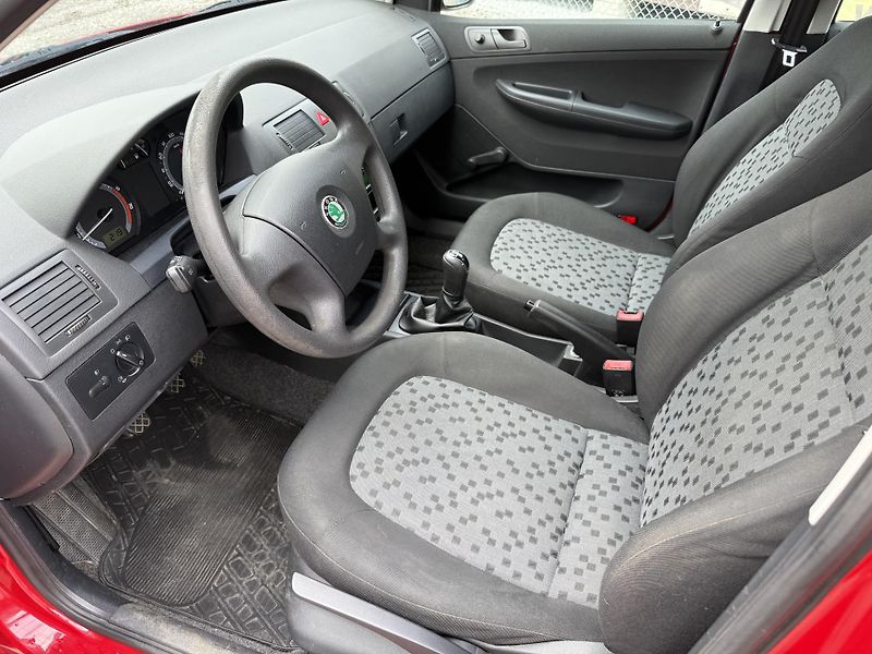 Škoda Fabia 1,4i Tažné - fotka 8 z 19