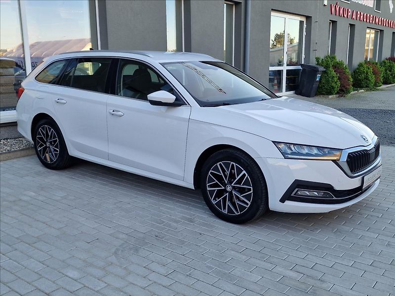 Škoda Octavia 2.0 TDI Style Combi,ČR,1.Maj. - fotka 2 z 49