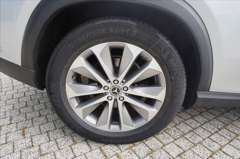 Mercedes-Benz GLE 2,9 350d 4M 1. maj - fotka 7 z 17